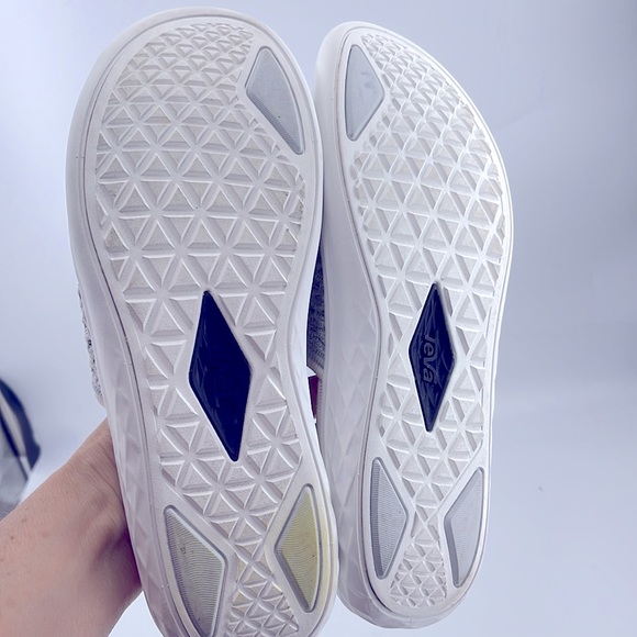 Teva Terra-float 2 Knit Slide Bright White Color Sandals Size 7 USA - Picture 10 of 11